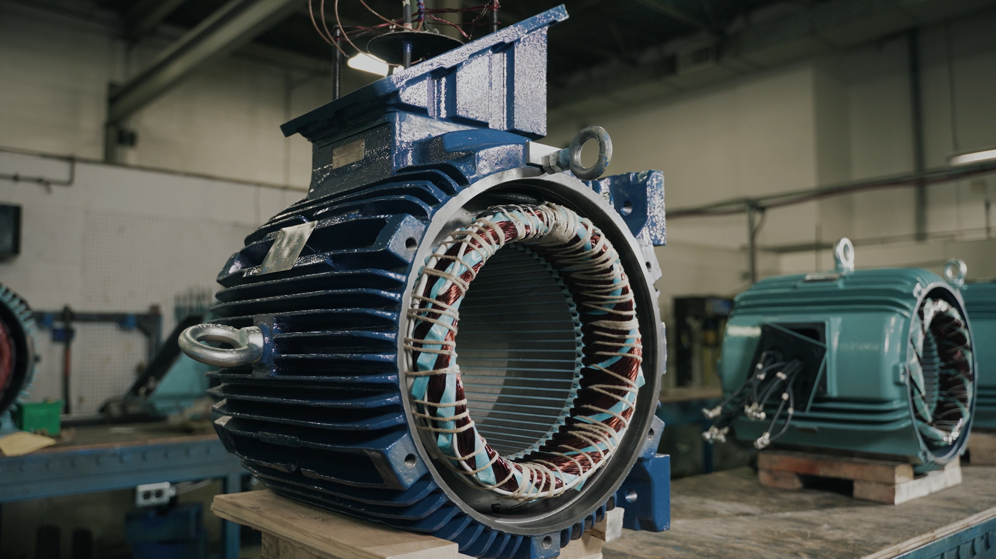 How three-phase motors reduce electricity consumption in factories